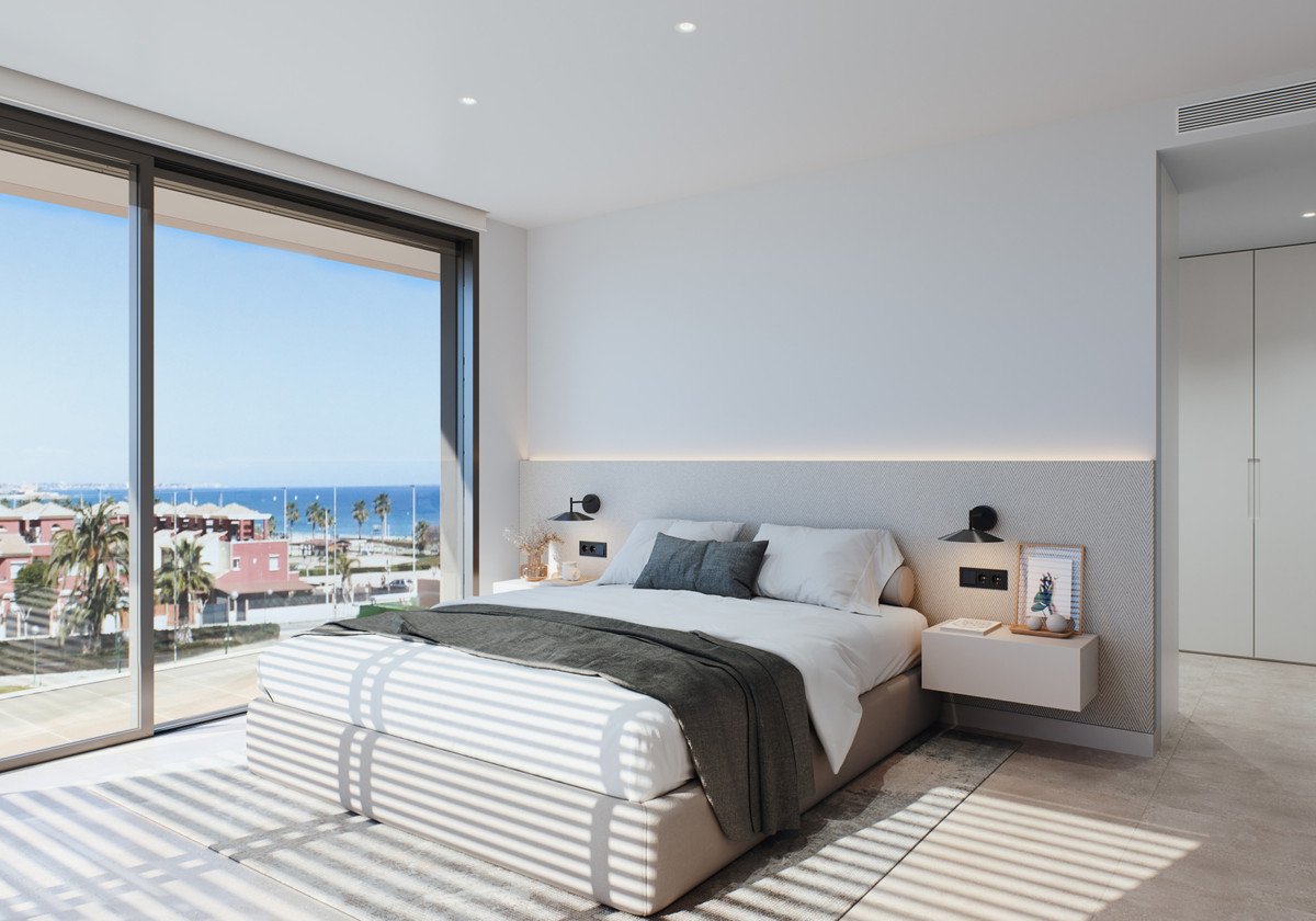5 Bed New Development in Pilar de la Horadada in Pilar de la Horadada, New Development