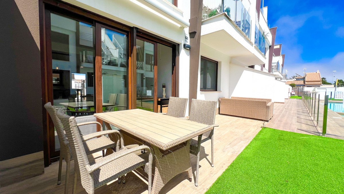 2 Bed Begane Grond Appartement in San Pedro del Pinatar in San Pedro del Pinatar, 