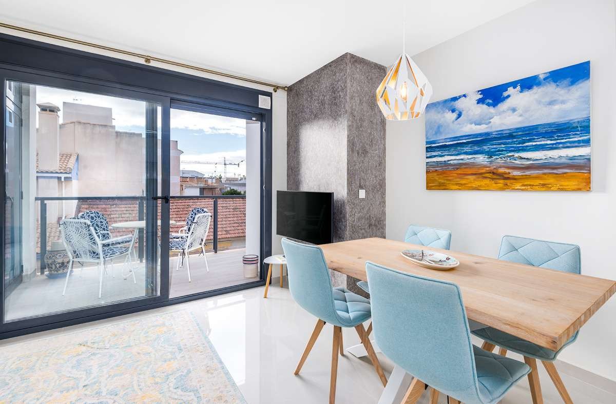2 Bed شقة في الطابق الأوسط in Torre de la Horadada في Torre de la Horadada, شقة