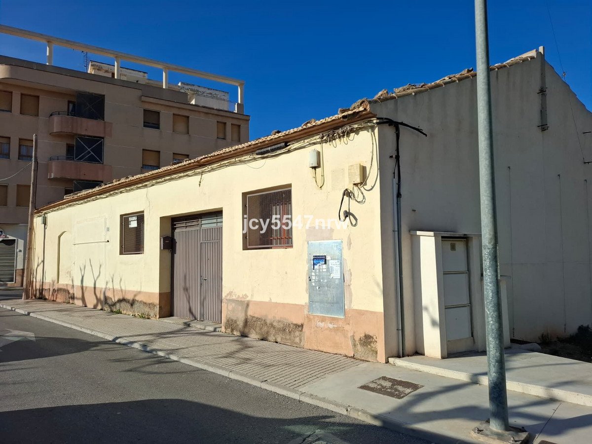 Warehouse in Pinoso in Pinoso, Warehouse