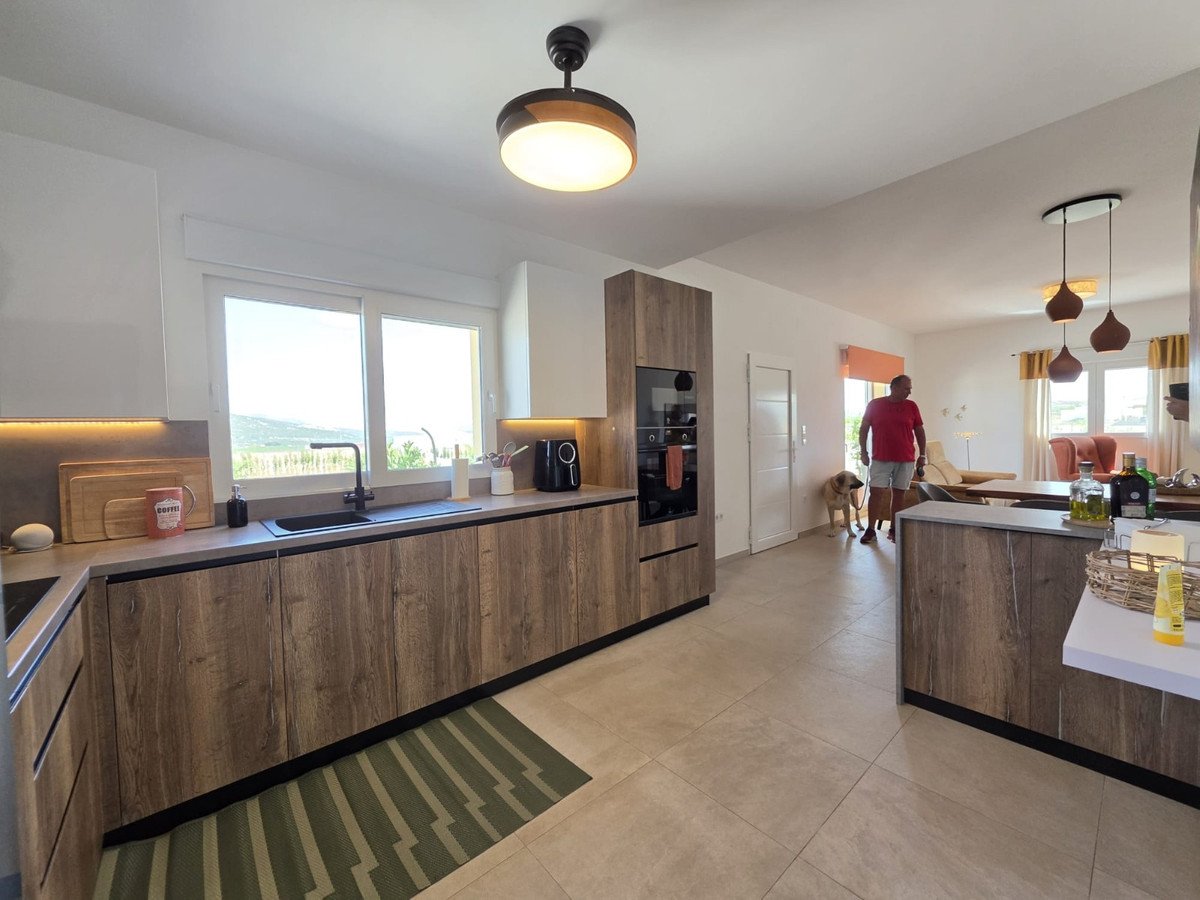 3 Bed Detached Villa in Pinoso in Pinoso, Detached Villa