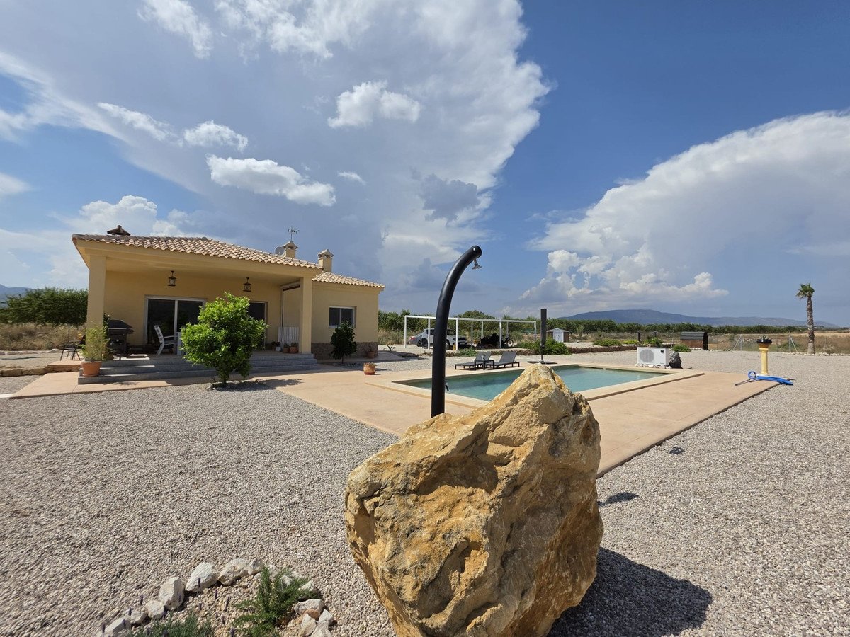 3 Bed Detached Villa in Pinoso in Pinoso, Detached Villa