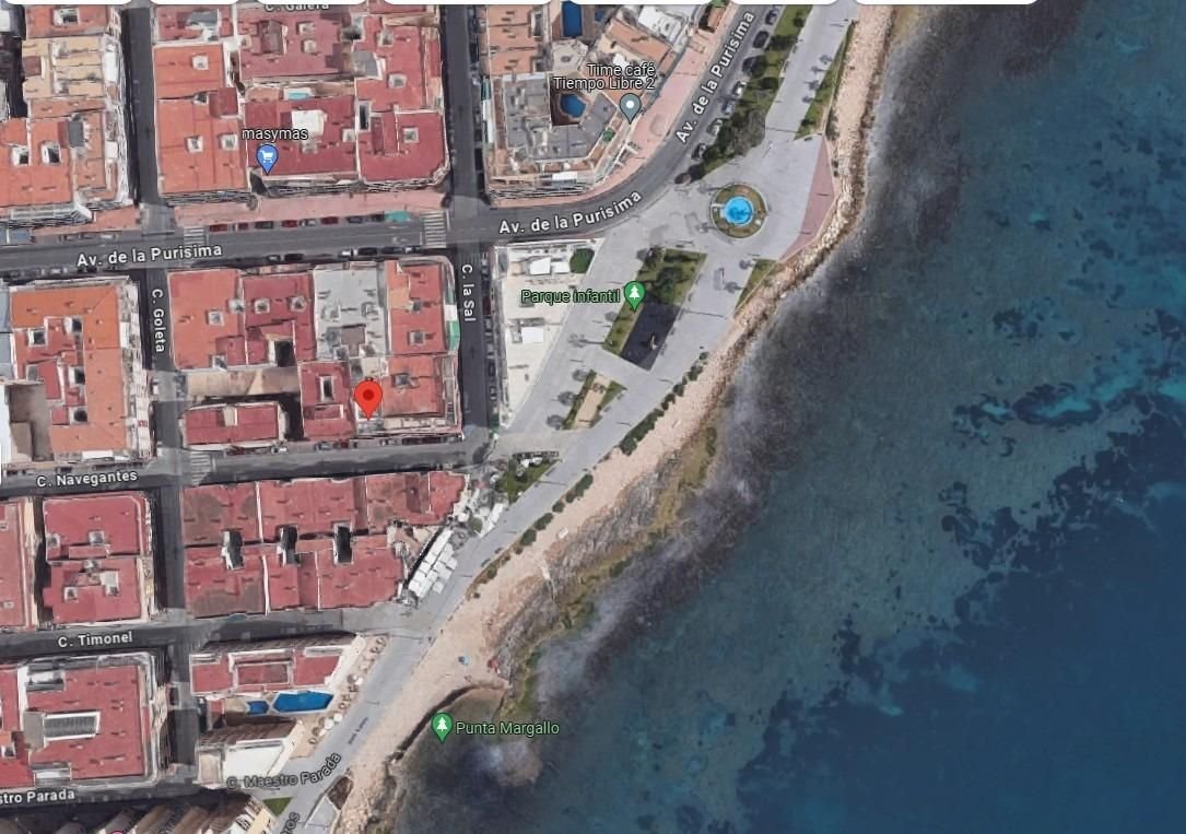 Garage in Playa Del Cura -ben Playa Del Cura — Garázs