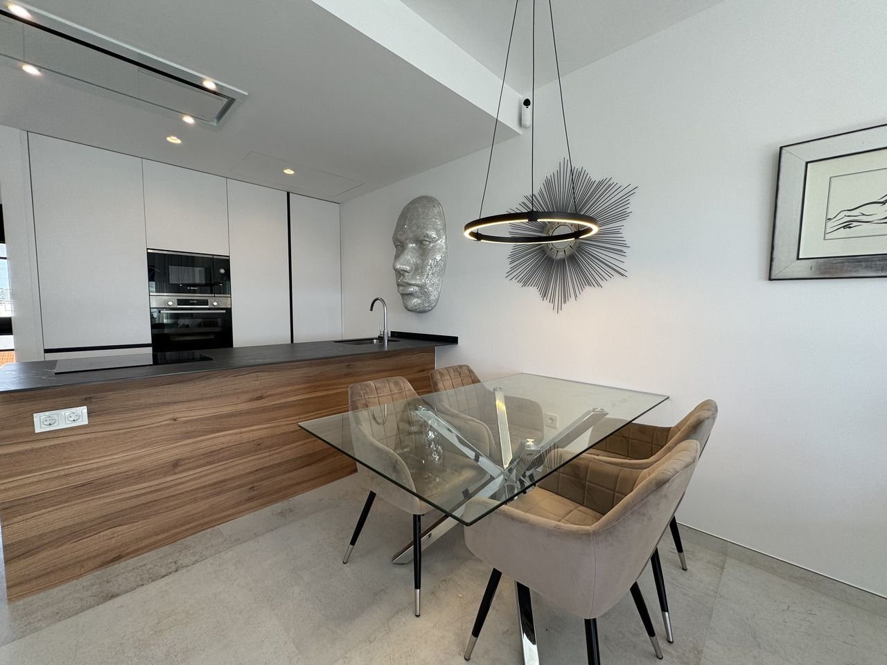 2 Bed Penthouse in Playa Flamenca في Playa Flamenca — بنتهاوس