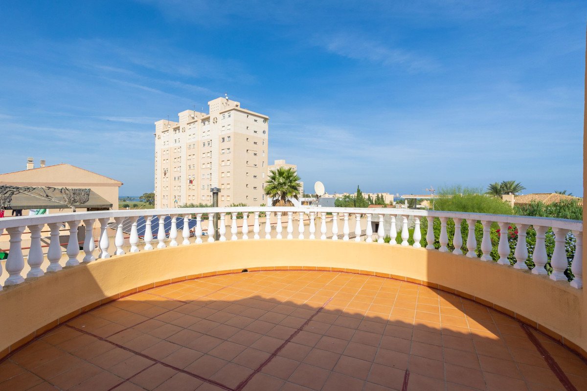 3 Bed Detached Villa in Playa Honda in Playa Honda — Detached Villa