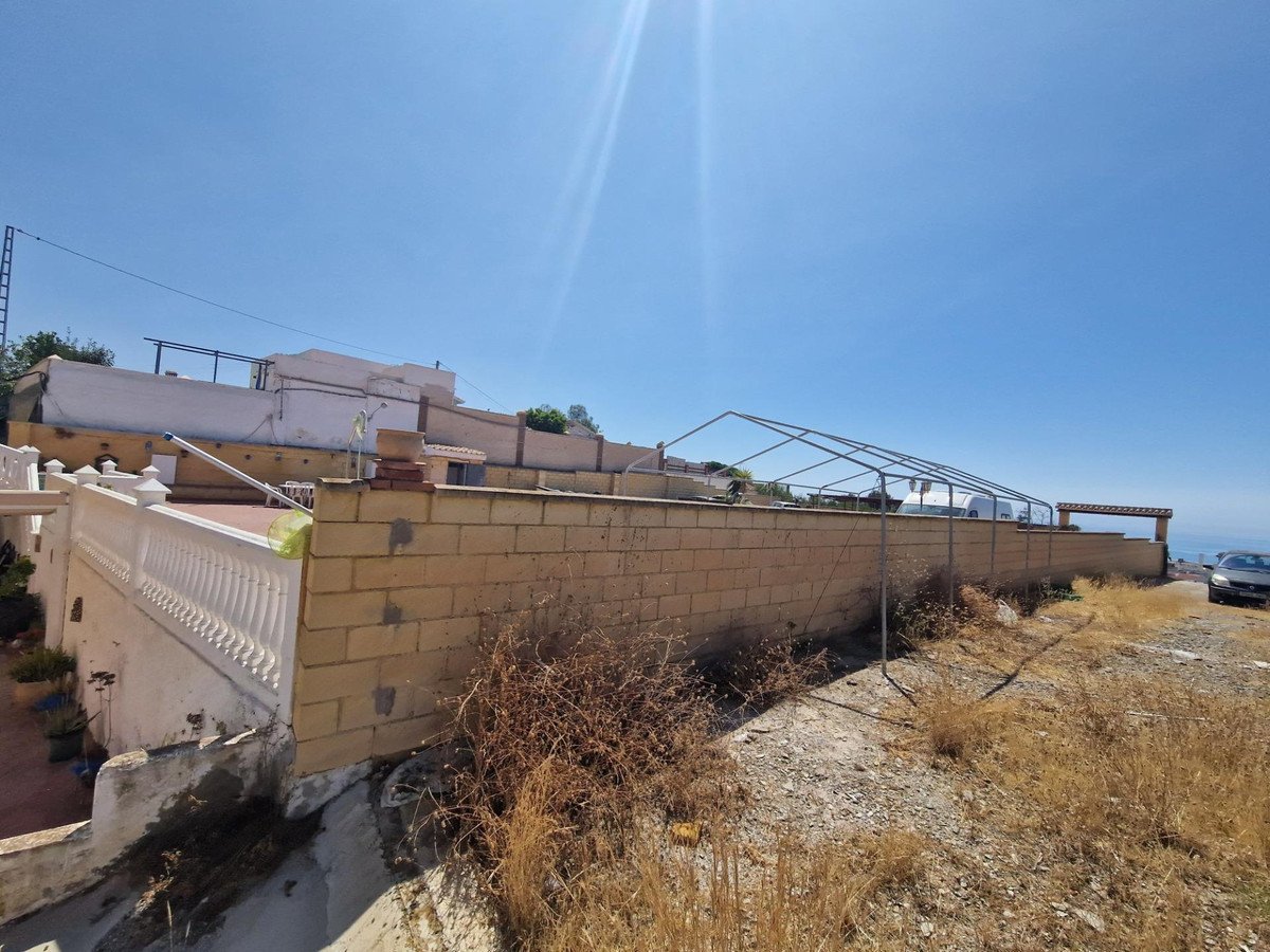 12 Bed Detached Villa in Rincón de la Victoria in Rincón de la Victoria, Detached Villa