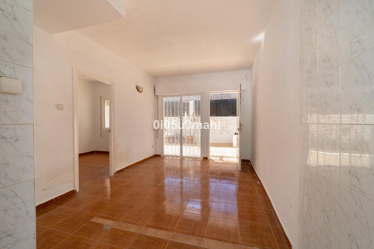 2 Bed Halfvrijstaand Huis in Rincón de la Victoria