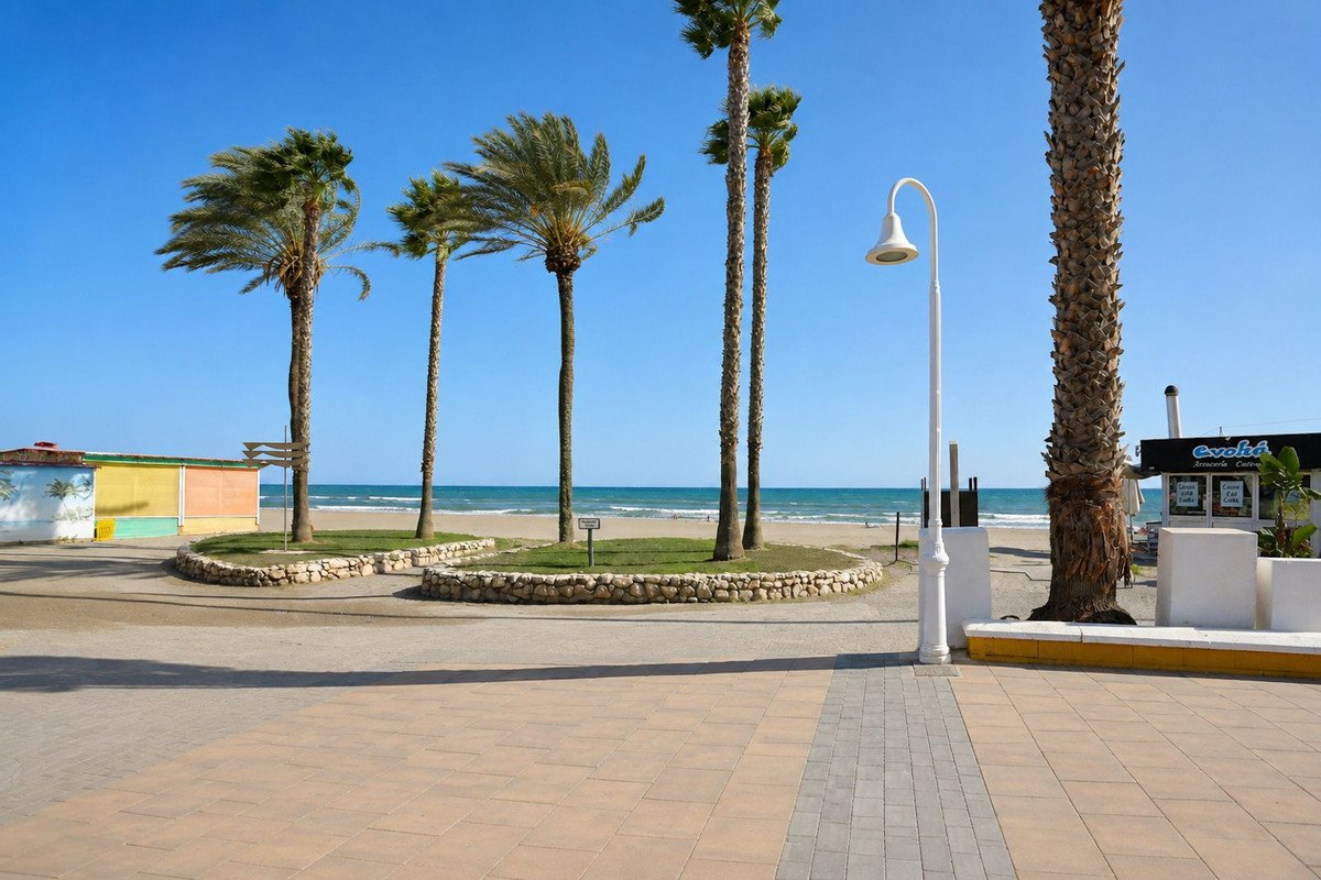 4 Bed Detached Villa in Rincón de la Victoria in Rincón de la Victoria, Detached Villa