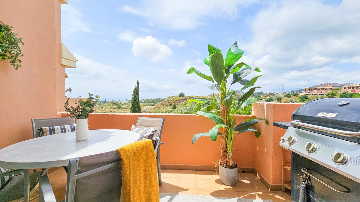 2 Bed Middle Floor Apartment in Riviera del Sol in Riviera del Sol, Apartment