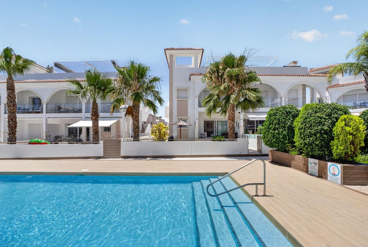 2 Bed Ground Floor Apartment in Rojales in Rojales, Apartment