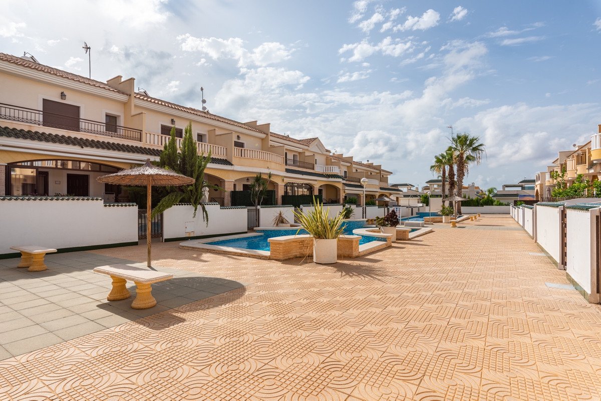 2 Bed Radhus in Ciudad Quesada
