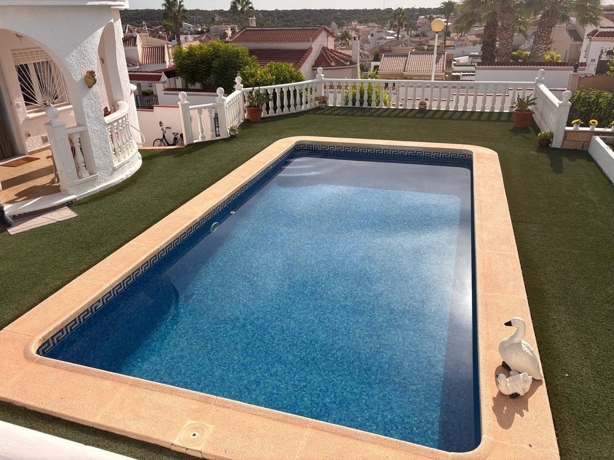 2 Bed Detached Villa in Ciudad Quesada