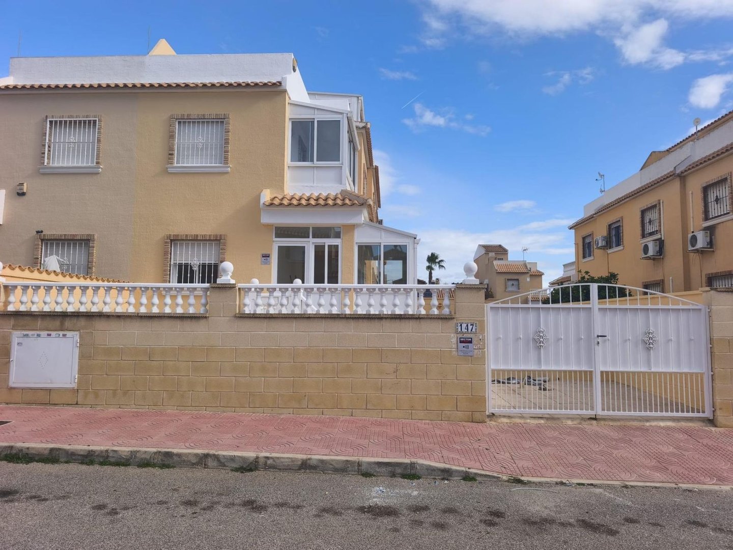 None in Rojales — Terraced House