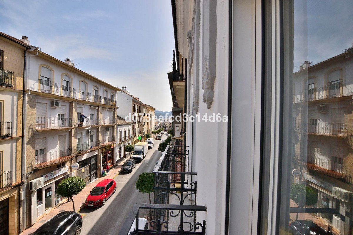 3 Bed Mellemste etage lejlighed in Ronda, Lejlighed