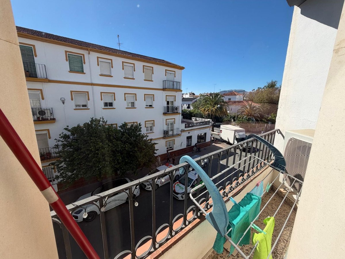 3 Bed Appartamento ai piani intermedi in Ronda