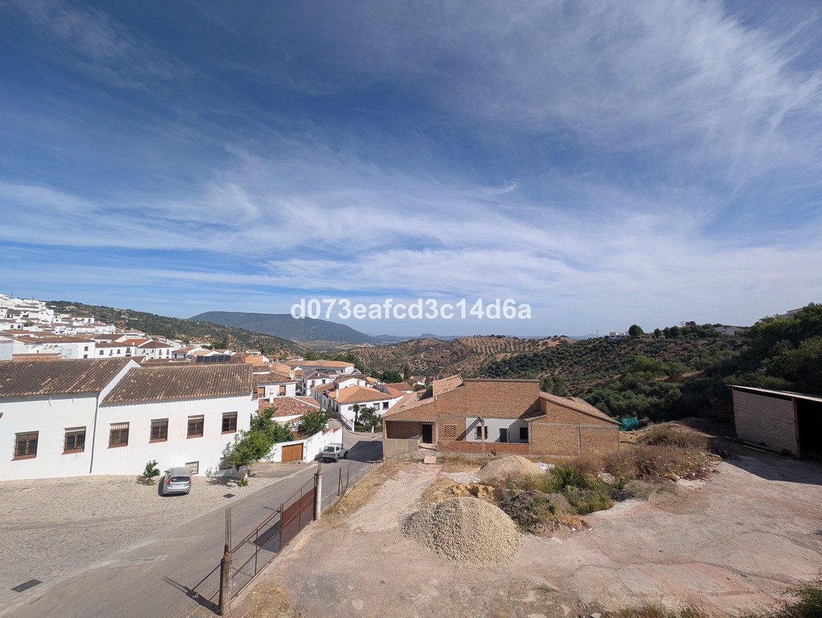 Land in Ronda, Byggegrund