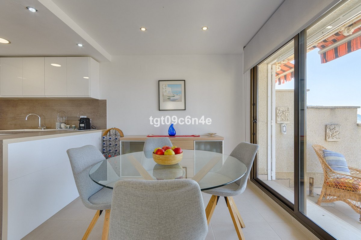 1 Bed Tussenverdieping Appartement in Roses in Roses — 