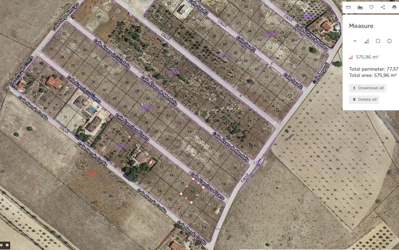 02 aerial view of property with grid layout