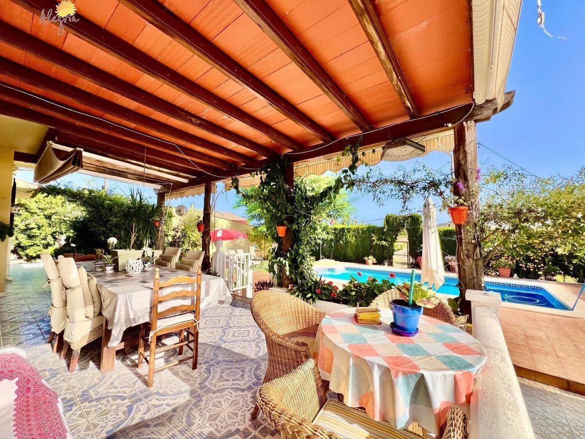 1 Bed Detached Villa in Daya Vieja in Daya Vieja, Detached Villa
