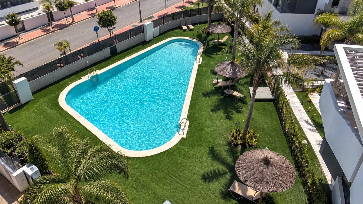 2 Bed Ground Floor Apartment in Los Alcazares in Los Alcazares, Apartment