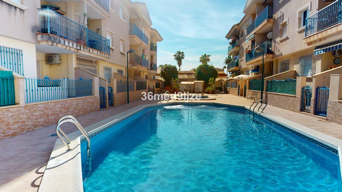 2 Bed Ground Floor Apartment in Los Alcazares in Los Alcazares, Apartment