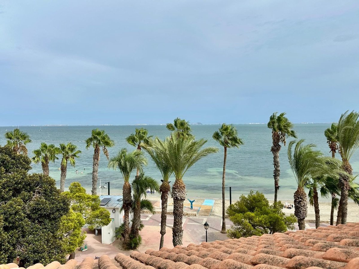 3 Bed Top Floor Apartment in Los Alcazares in Los Alcazares, Apartment