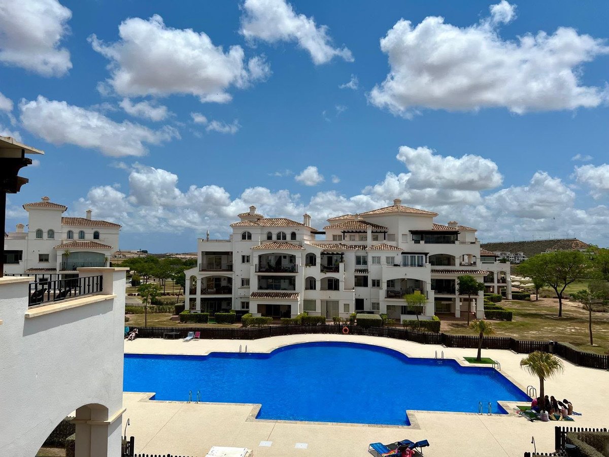 2 Bed Middle Floor Apartment in Hacienda Riquelme in Hacienda Riquelme, Apartment