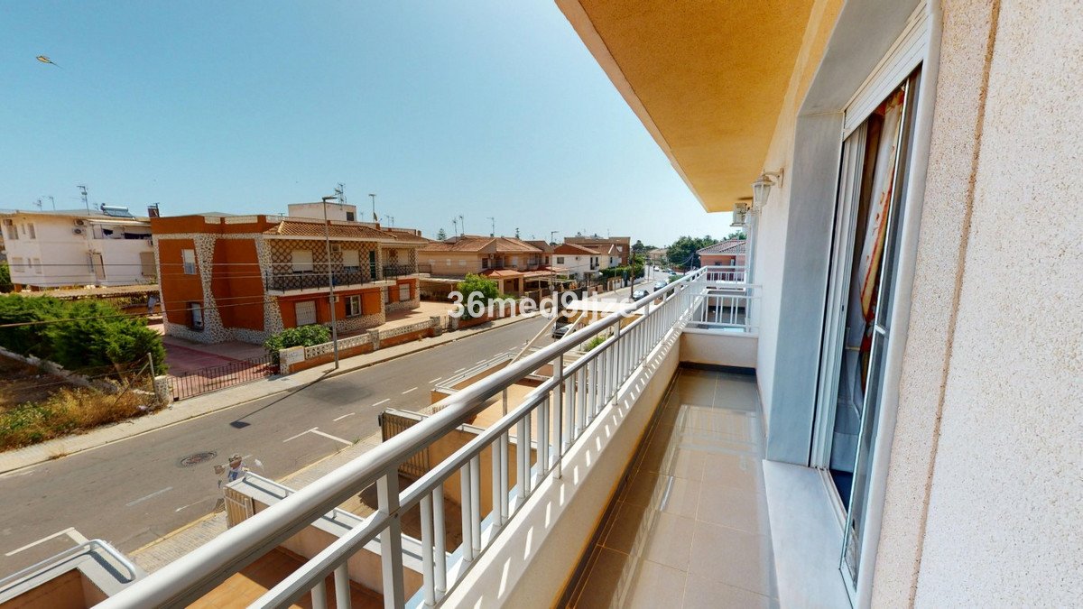 4 Bed Commercial in Los Narejos في Los Narejos, 
