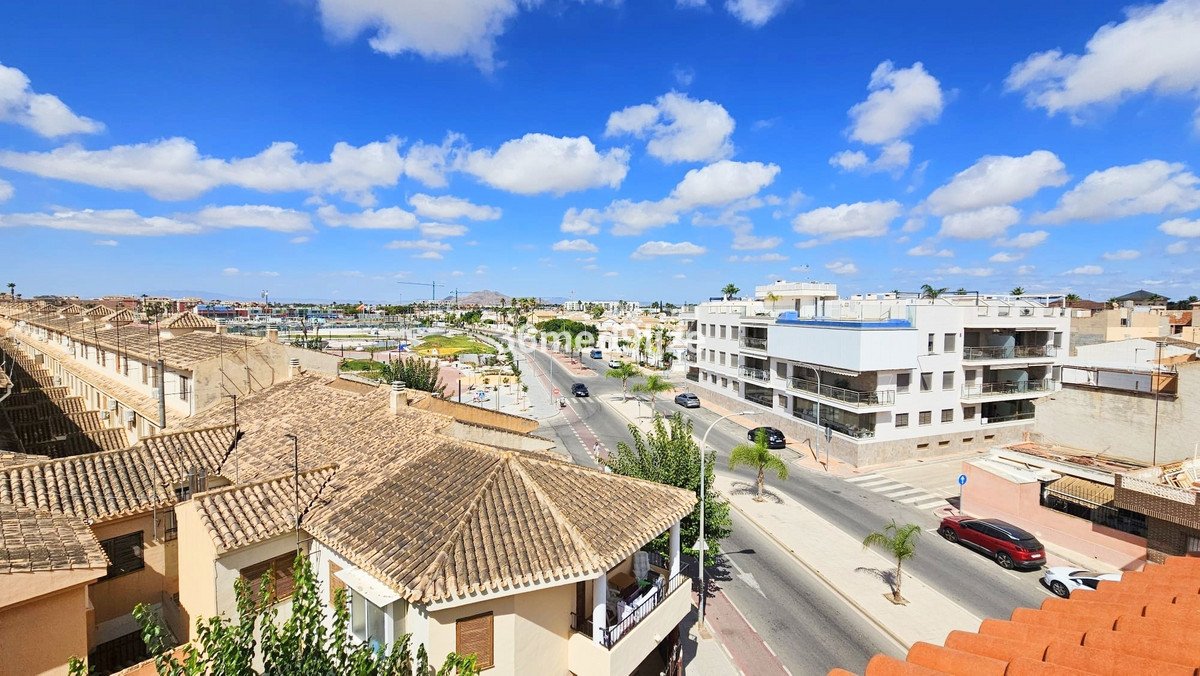 3 Bed Townhouse in Los Alcazares in Los Alcazares, Townhouse