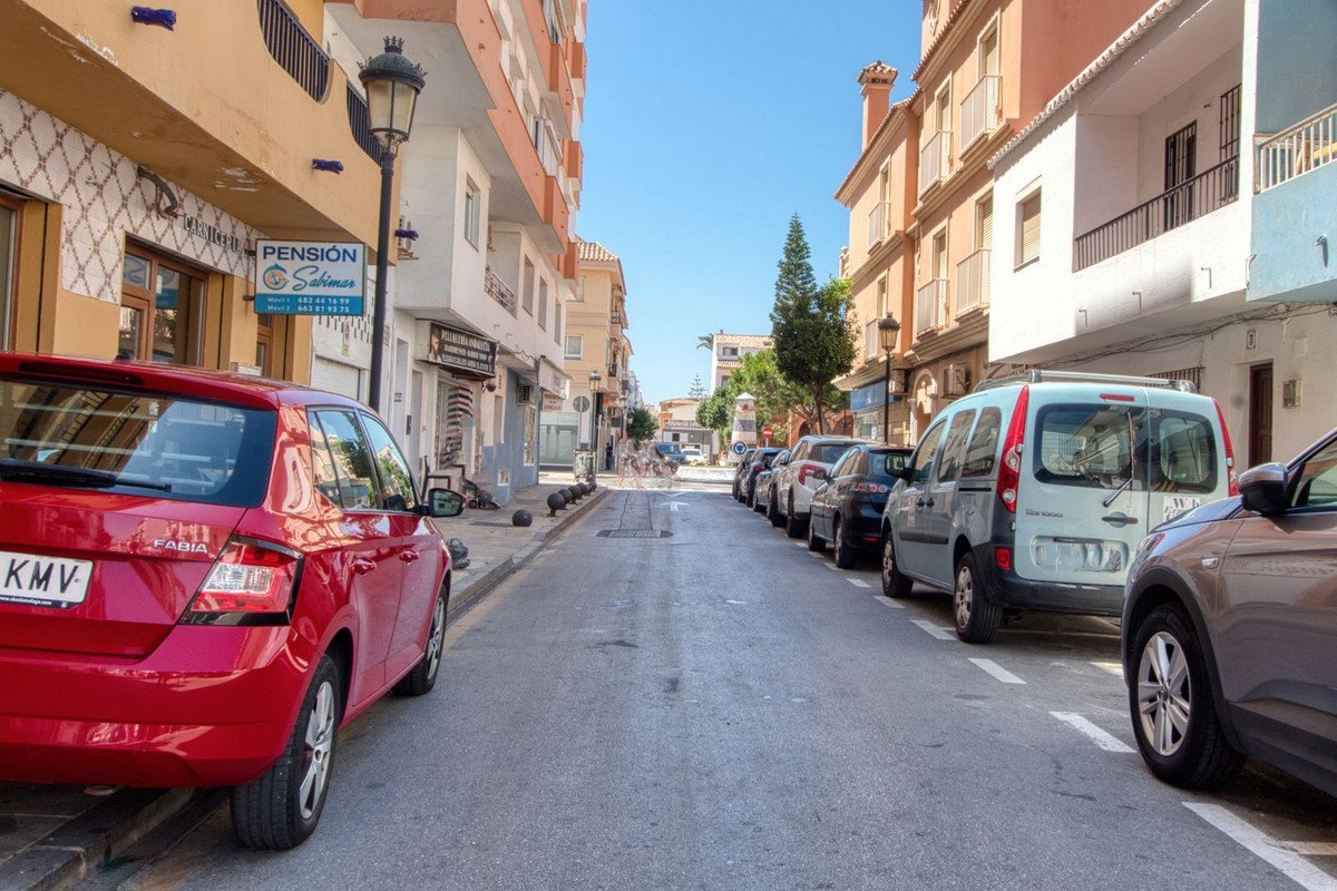 Shop in San Luis de Sabinillas in San Luis de Sabinillas — Shop