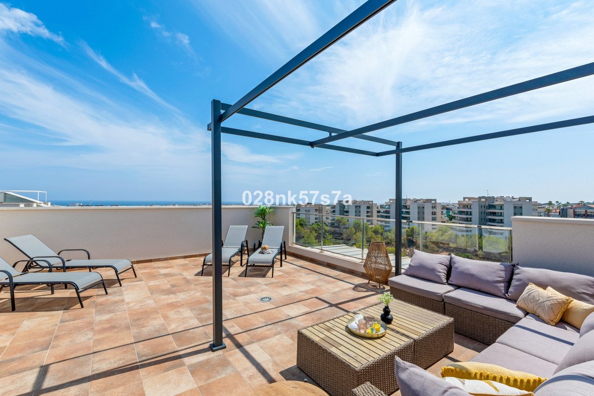 3 Bed شقة في الطابق الأرضي in Los Dolses في Los Dolses, شقة
