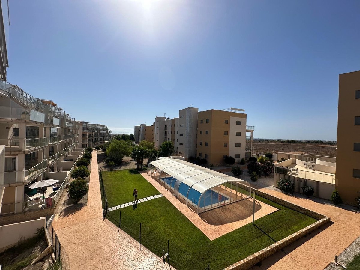 3 Bed Middle Floor Apartment in Los Dolses