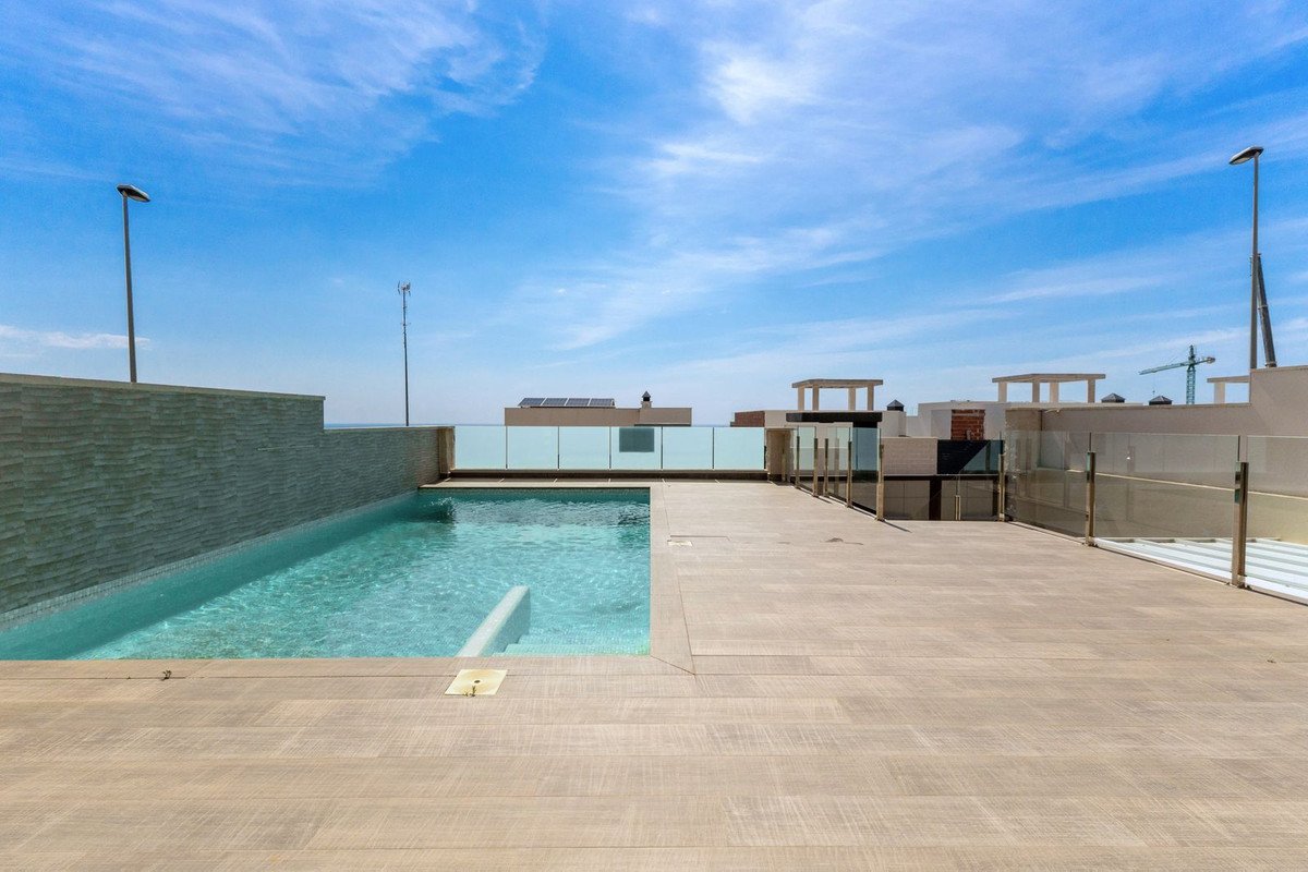 3 Bed فيلا مستقلة in San Miguel de Salinas في San Miguel de Salinas, فيلا منفصلة
