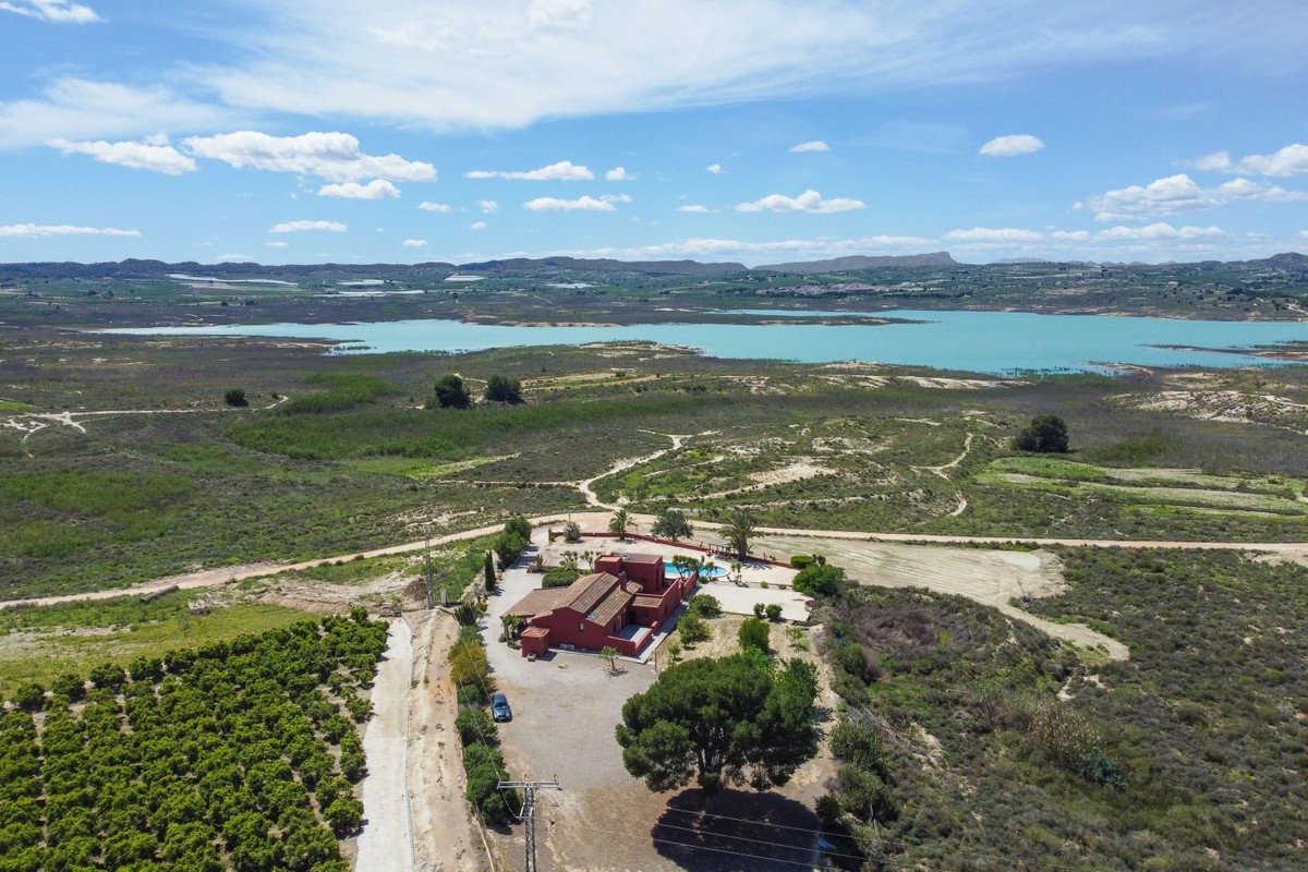 4 Bed Vrijstaande Villa in San Miguel de Salinas in San Miguel de Salinas, Vrijstaande Villa