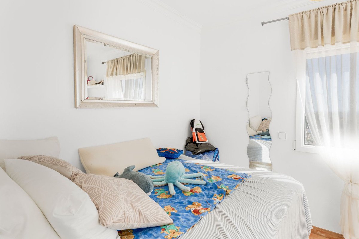 8 Bed فيلا مستقلة in San Miguel في San Miguel de Salinas — 