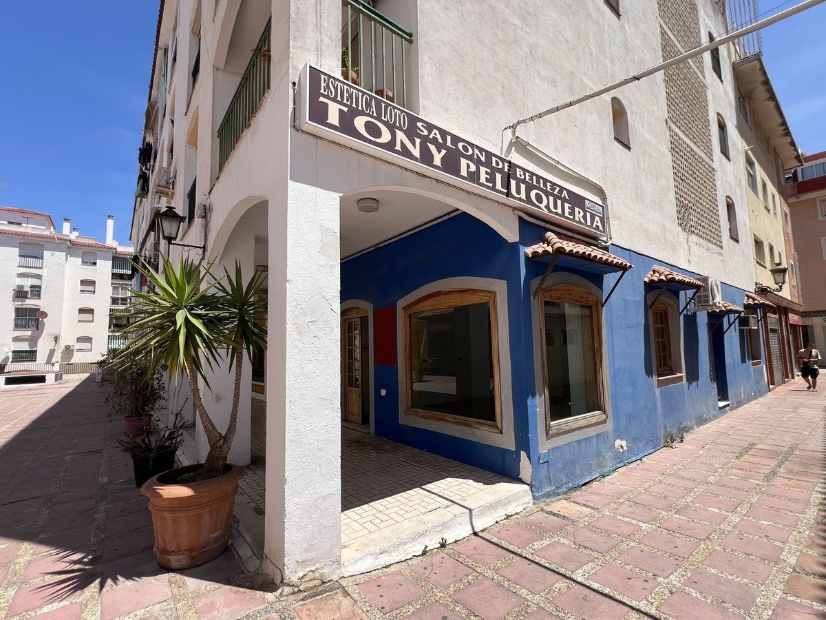 Business in San Pedro de Alcántara in San Pedro de Alcántara, Commercial Property