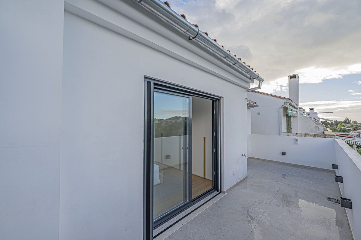 4 Bed Townhouse in San Pedro de Alcántara in San Pedro de Alcántara, Townhouse