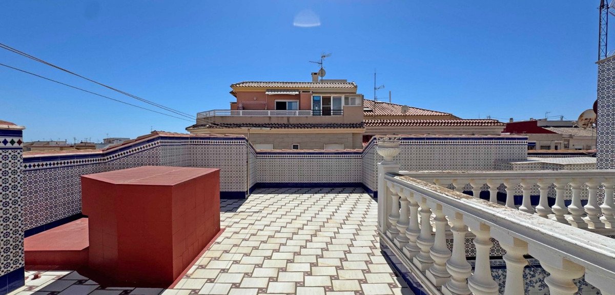 6 Bed Duplex in San Pedro del Pinatar in San Pedro del Pinatar, 