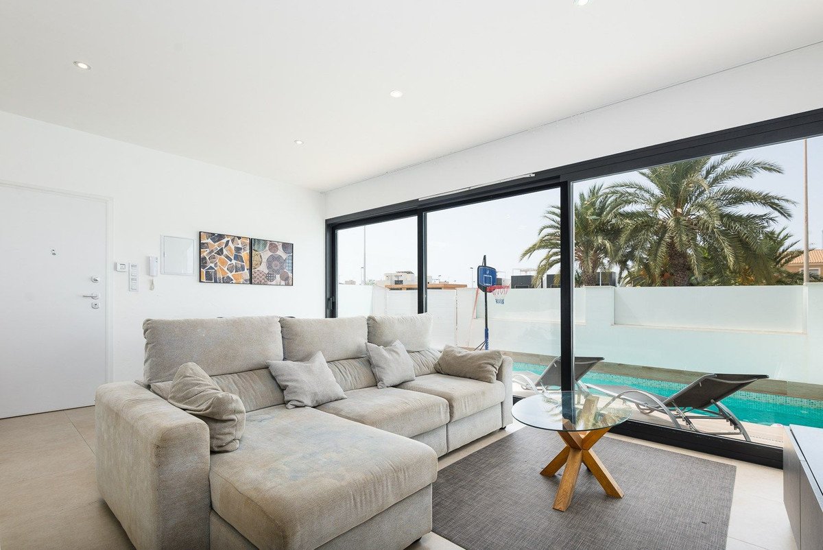 3 Bed Detached Villa in San Pedro del Pinatar in San Pedro del Pinatar, Detached Villa