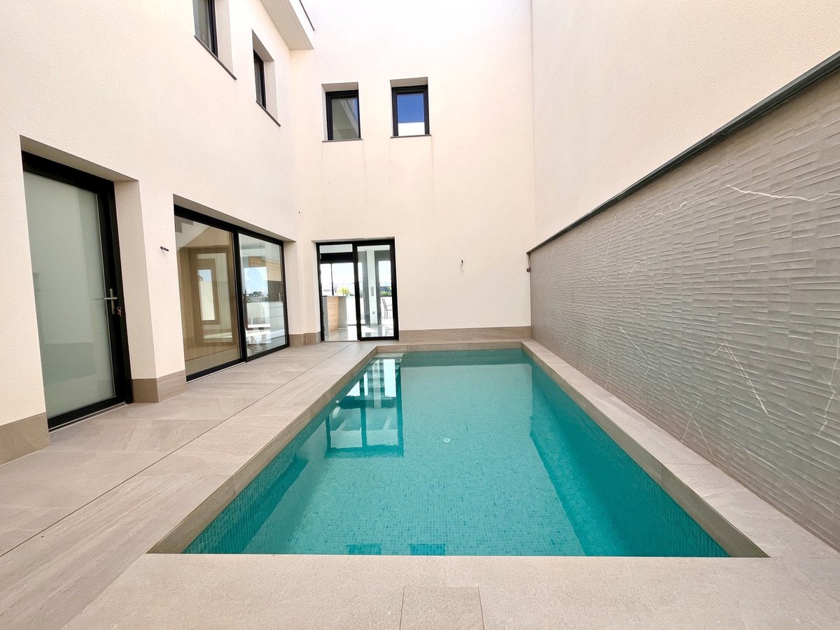 3 Bed فيلا مستقلة in San Pedro del Pinatar في San Pedro del Pinatar, 