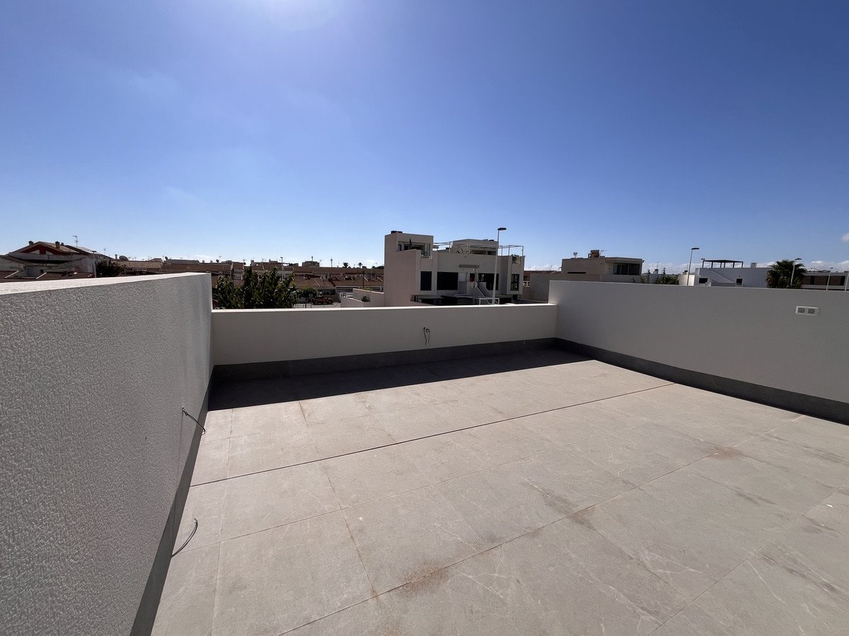 3 Bed فيلا مستقلة in San Pedro del Pinatar في San Pedro del Pinatar, 