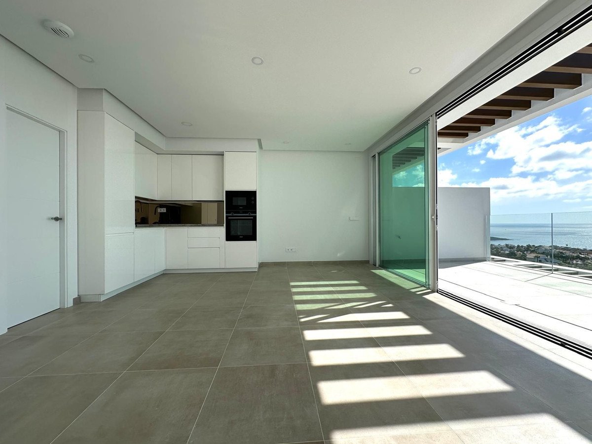 2 Bed Apartamento en planta intermedia in La Alcaidesa
