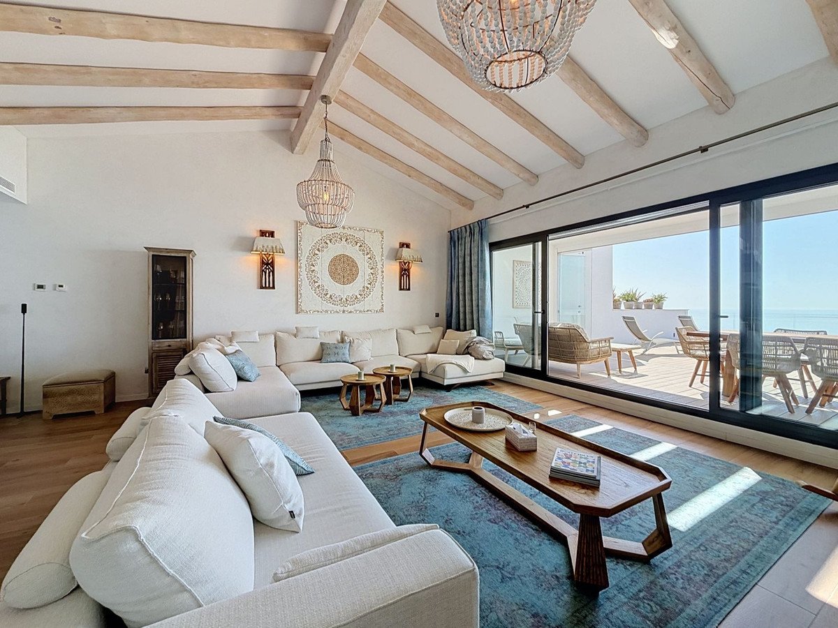 3 Bed Penthouse Duplex in La Alcaidesa in La Alcaidesa, Penthouse Duplex