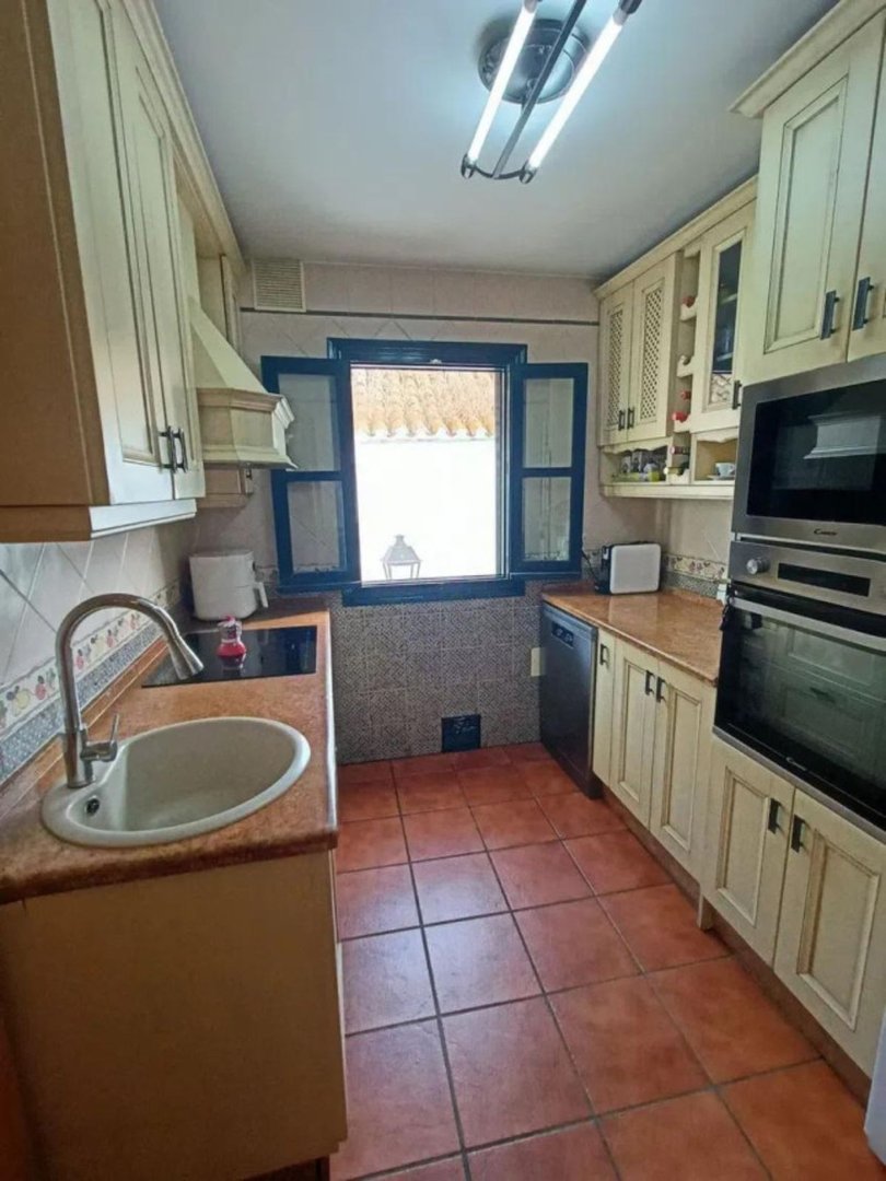 3 Bed منزل شبه منفصل in San Roque في San Roque — منزل شبه منفصل