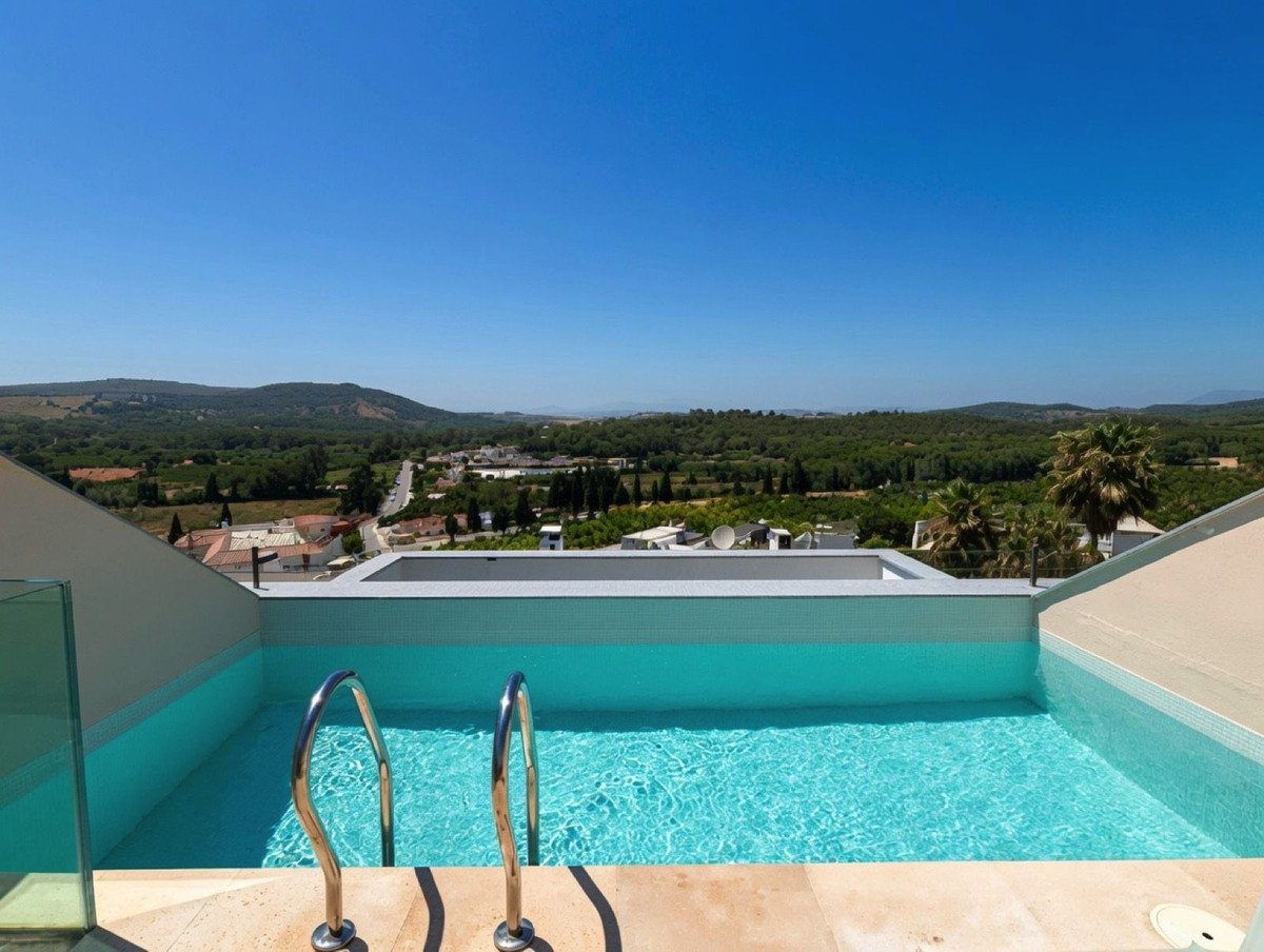 3 Bed Semi-Detached House in San Enrique in San Enrique, Semi-Detached House