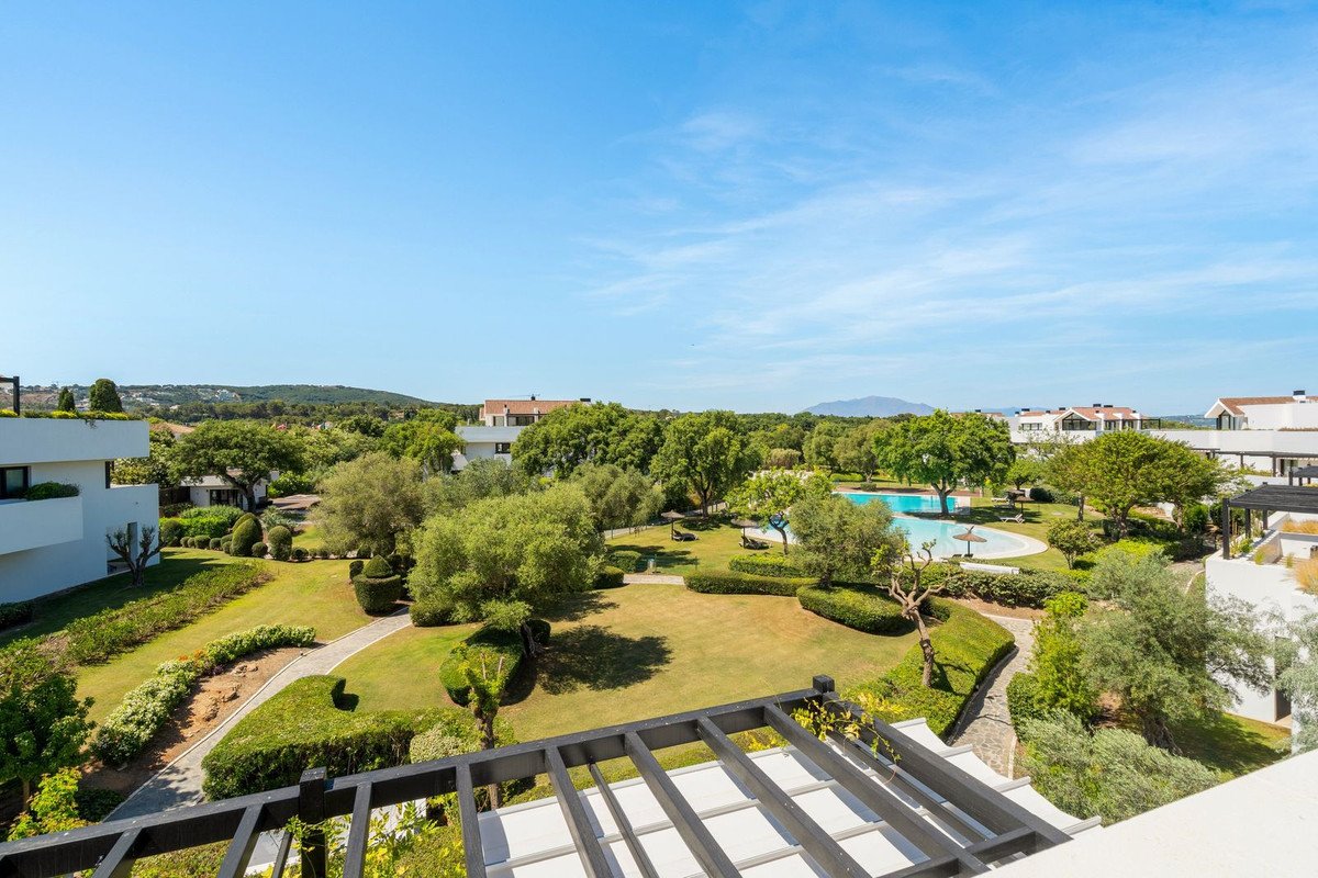2 Bed Rijtjeshuis in Sotogrande Alto in Sotogrande Alto, 