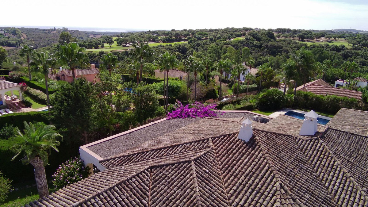 4 Bed فيلا مستقلة in Sotogrande Alto في Sotogrande Alto, فيلا مستقلة