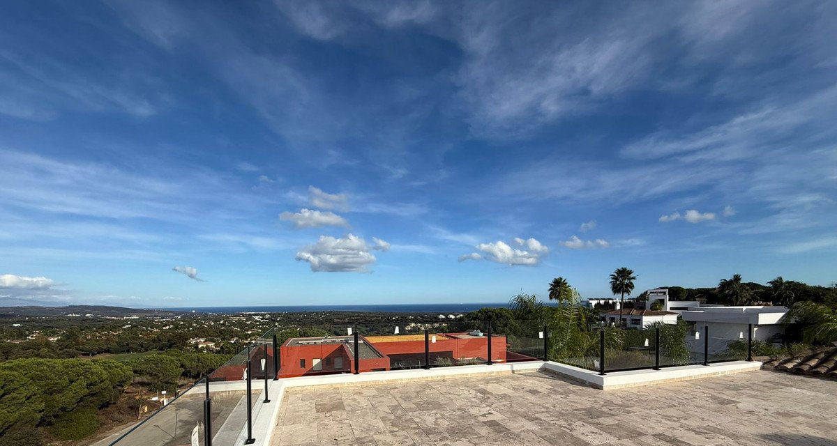 5 Bed Detached Villa in Sotogrande Alto in Sotogrande Alto, Detached Villa