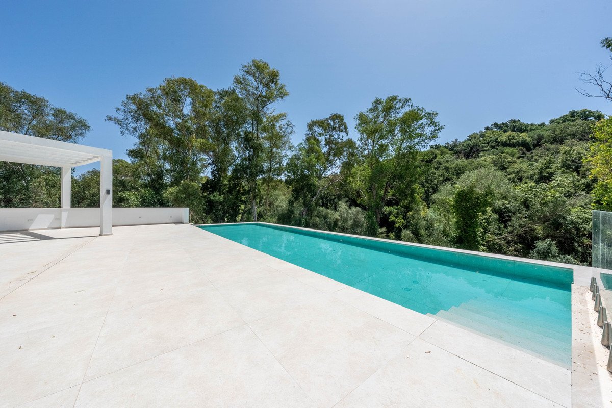 5 Bed Detached Villa in Sotogrande Alto in Sotogrande Alto, Detached Villa