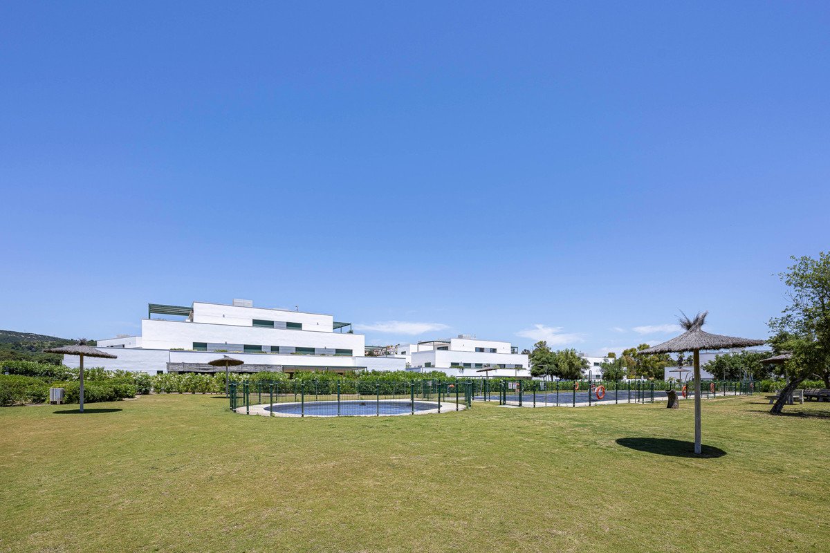 3 Bed بنتهاوس in Sotogrande في Sotogrande, بنتهاوس
